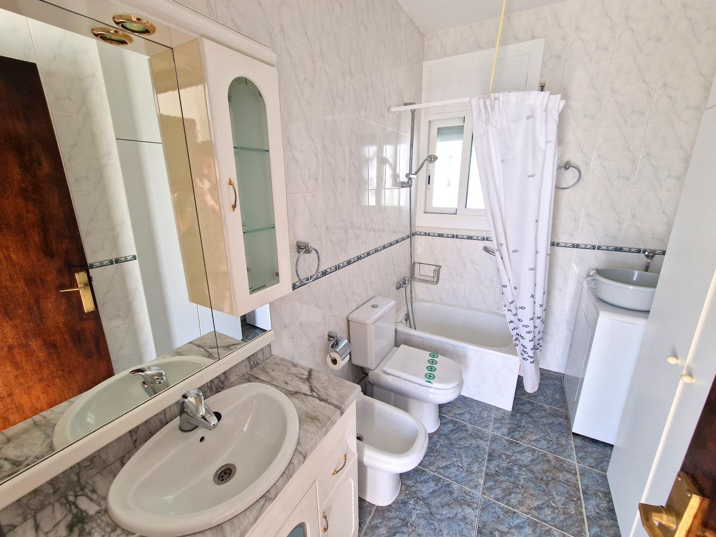 image VACATION VILLA IN S'AGARÓ 11