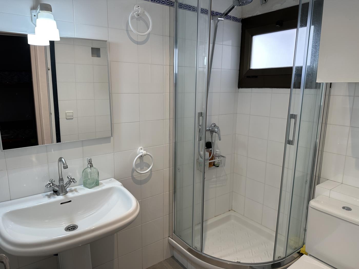 image APARTMENT AT WALKING DISTANCE FROM THE BEACH AND POOL 10