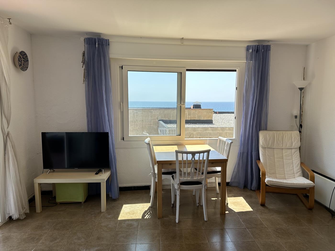 image APARTMENT AT WALKING DISTANCE FROM THE BEACH AND POOL 5