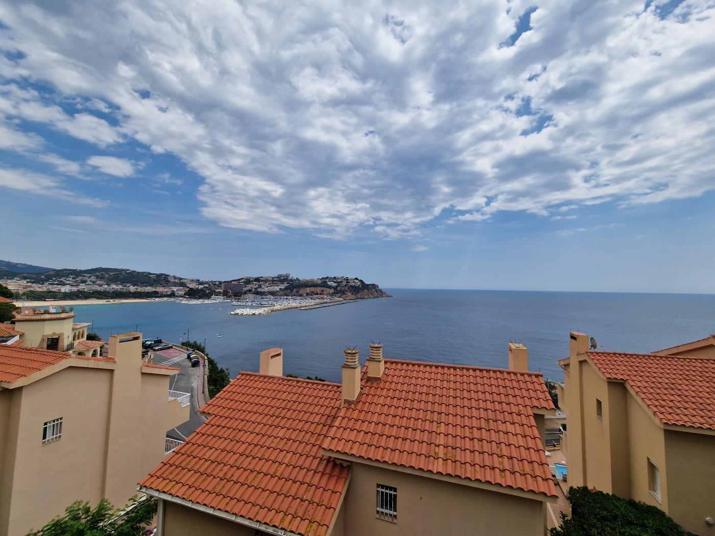 image DAWN OVER THE BAY IN SANT FELIU 2