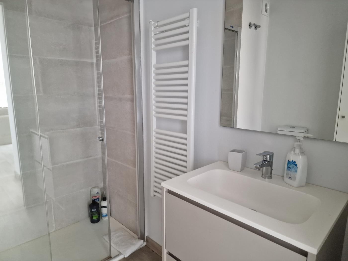image EXCLUSIU ÀTIC AL RESIDENCIAL MARLAU 12