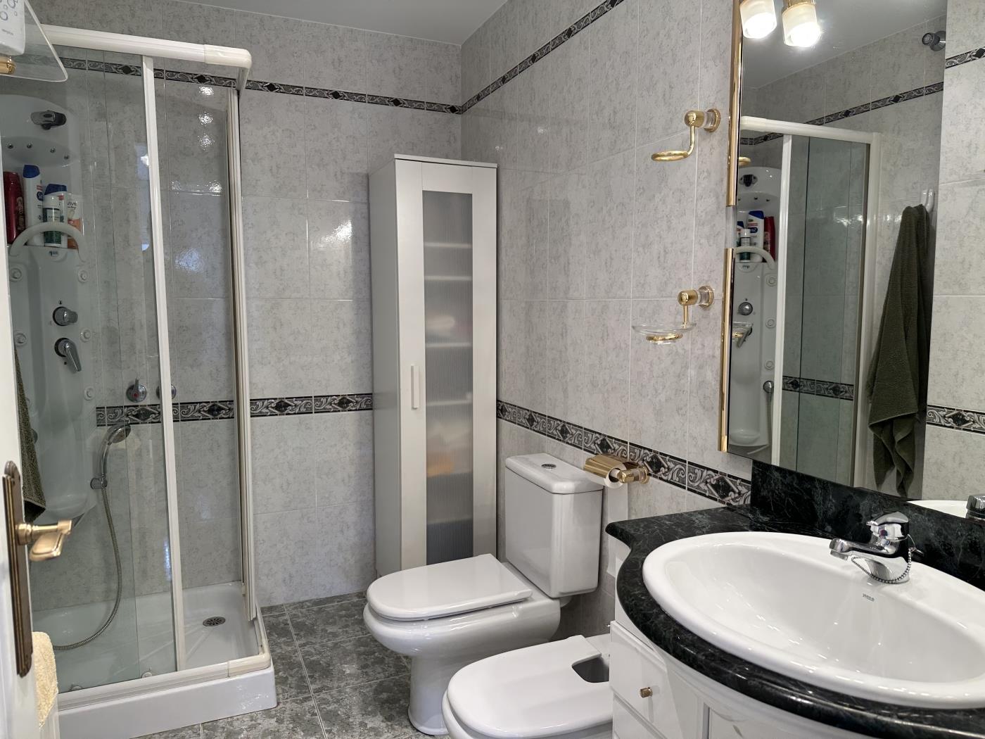 image APPARTEMENT DANS LE CENTRE HISTORIQUE, PRÈS DE LA PLAGE 11