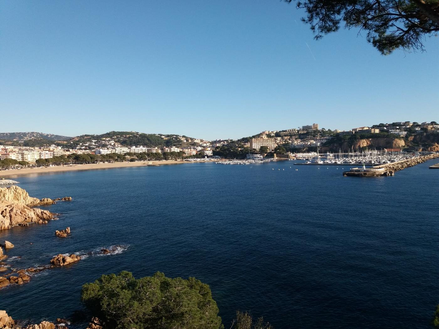 image Appartement DE LUXE en première LIGNE DE MER 16