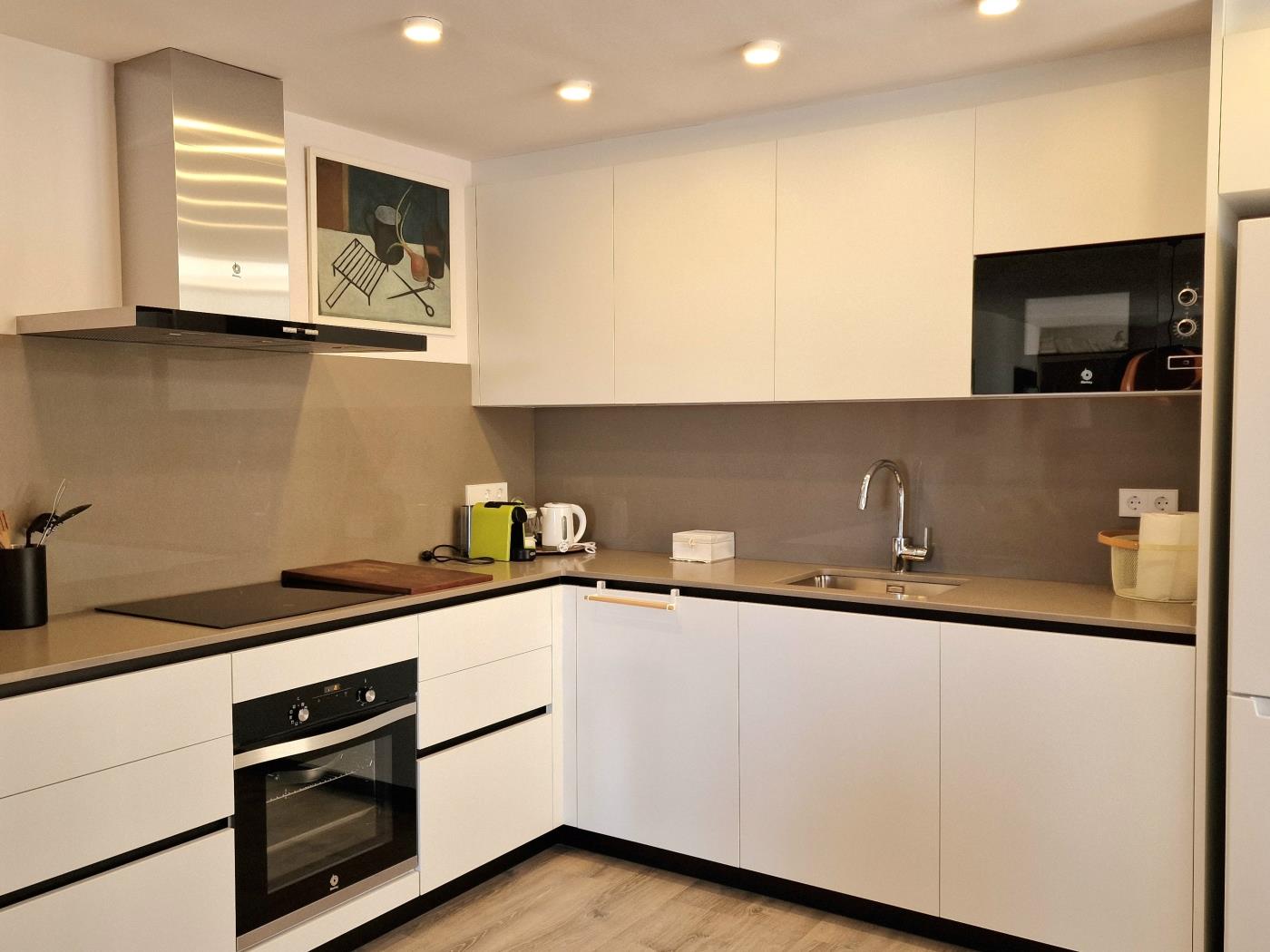 image Appartement DE LUXE en première LIGNE DE MER 7