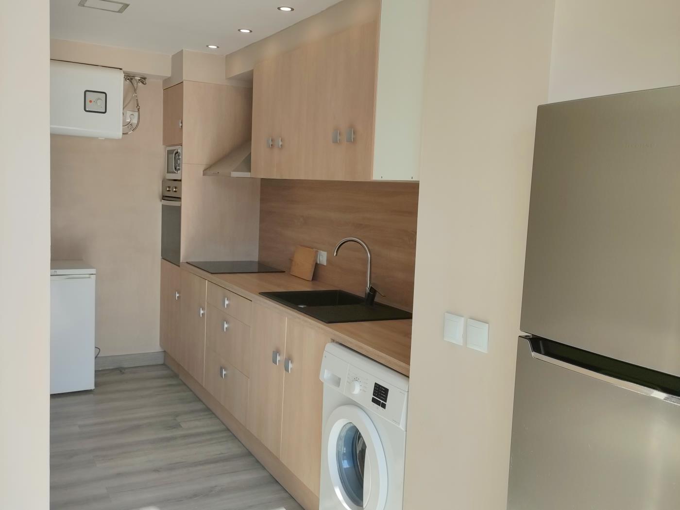 image APARTAMENTO CON TERRAZA Y PISCINA COMUNITARIA EN S'AGARO 9