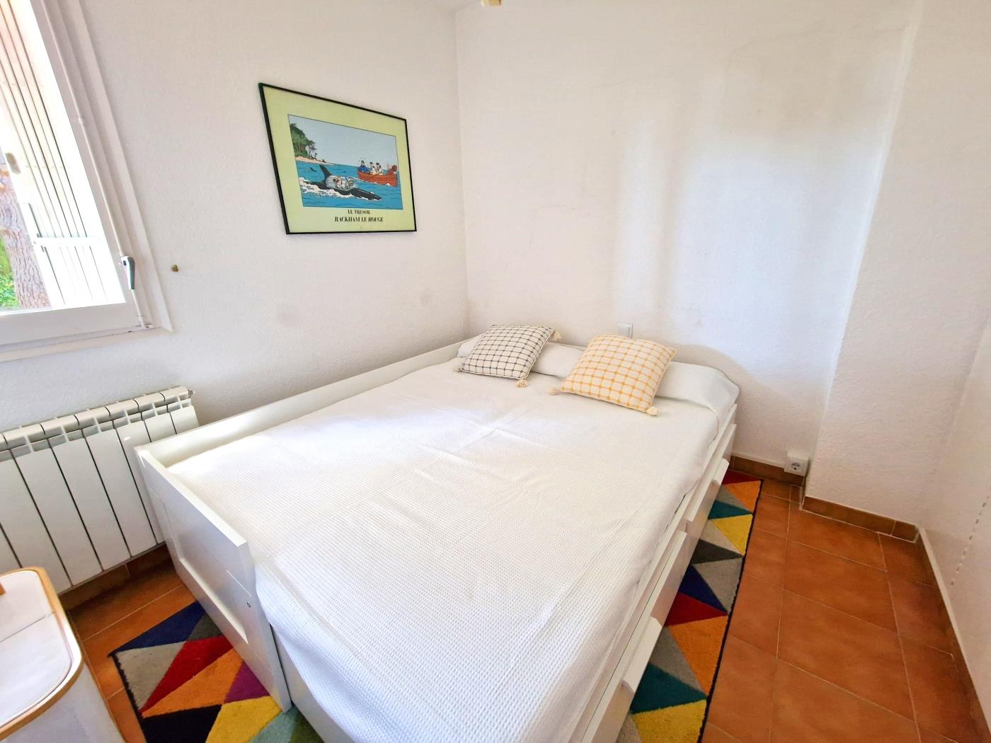 image Casa con piscina, jardín y parking a 8-10 minutos a pie de la playa de St.Feliu 14