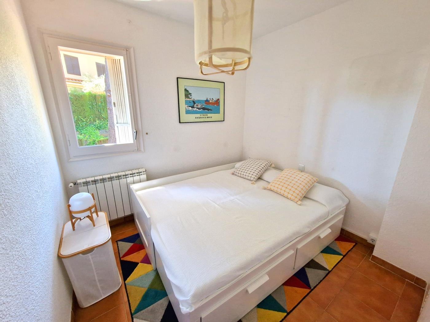 image Casa con piscina, jardín y parking a 8-10 minutos a pie de la playa de St.Feliu 15