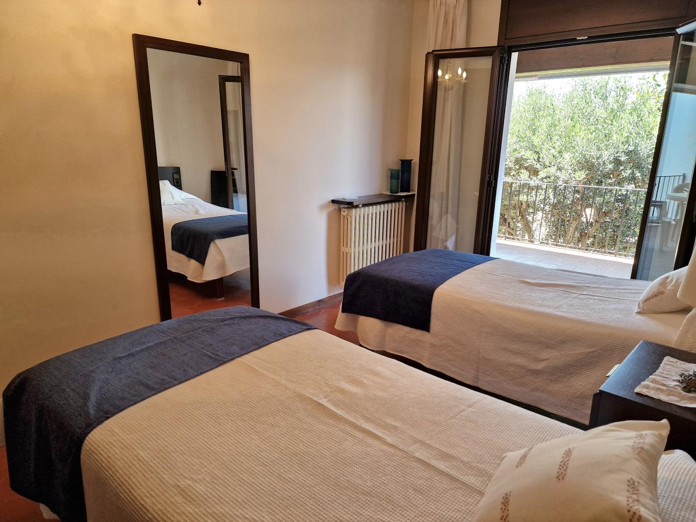 image BEAUTIFUL HOUSE IN SANT FELIU DE GUIXOLS WITH PARKING AND A BIG GARDEN 20
