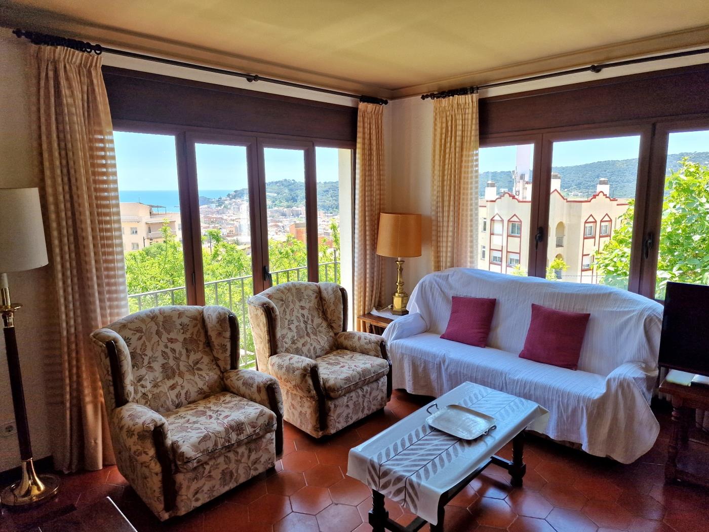 image BEAUTIFUL HOUSE IN SANT FELIU DE GUIXOLS WITH PARKING AND A BIG GARDEN 24