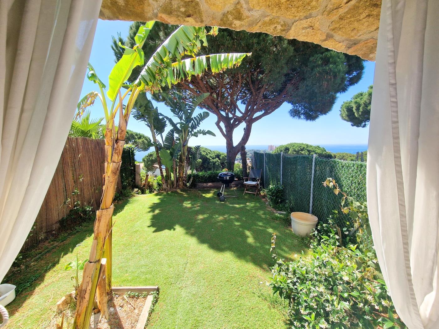 image Mediterranean house with SEA VIEWS, garden and terrace. 23