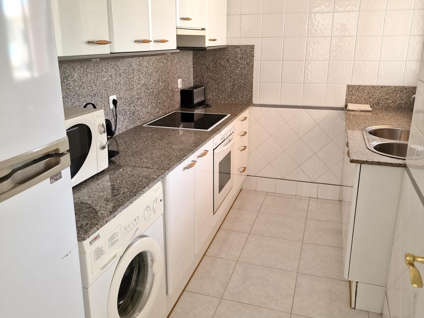 image S'Agaró -Apartment with communal pool, just 1 minute from the beach 11