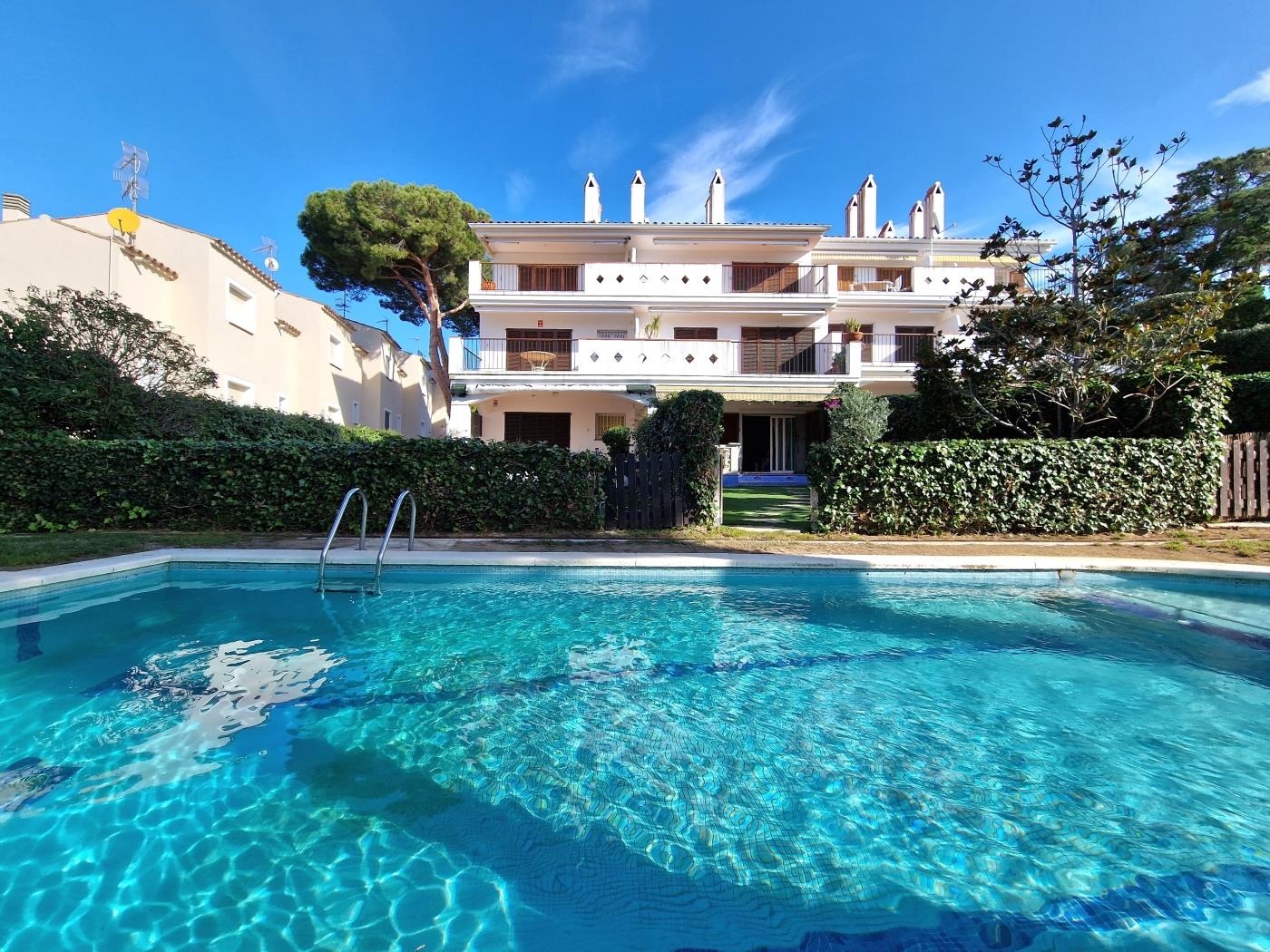 image Acollidor apartament a s'Agaró amb piscina comunitaria 2