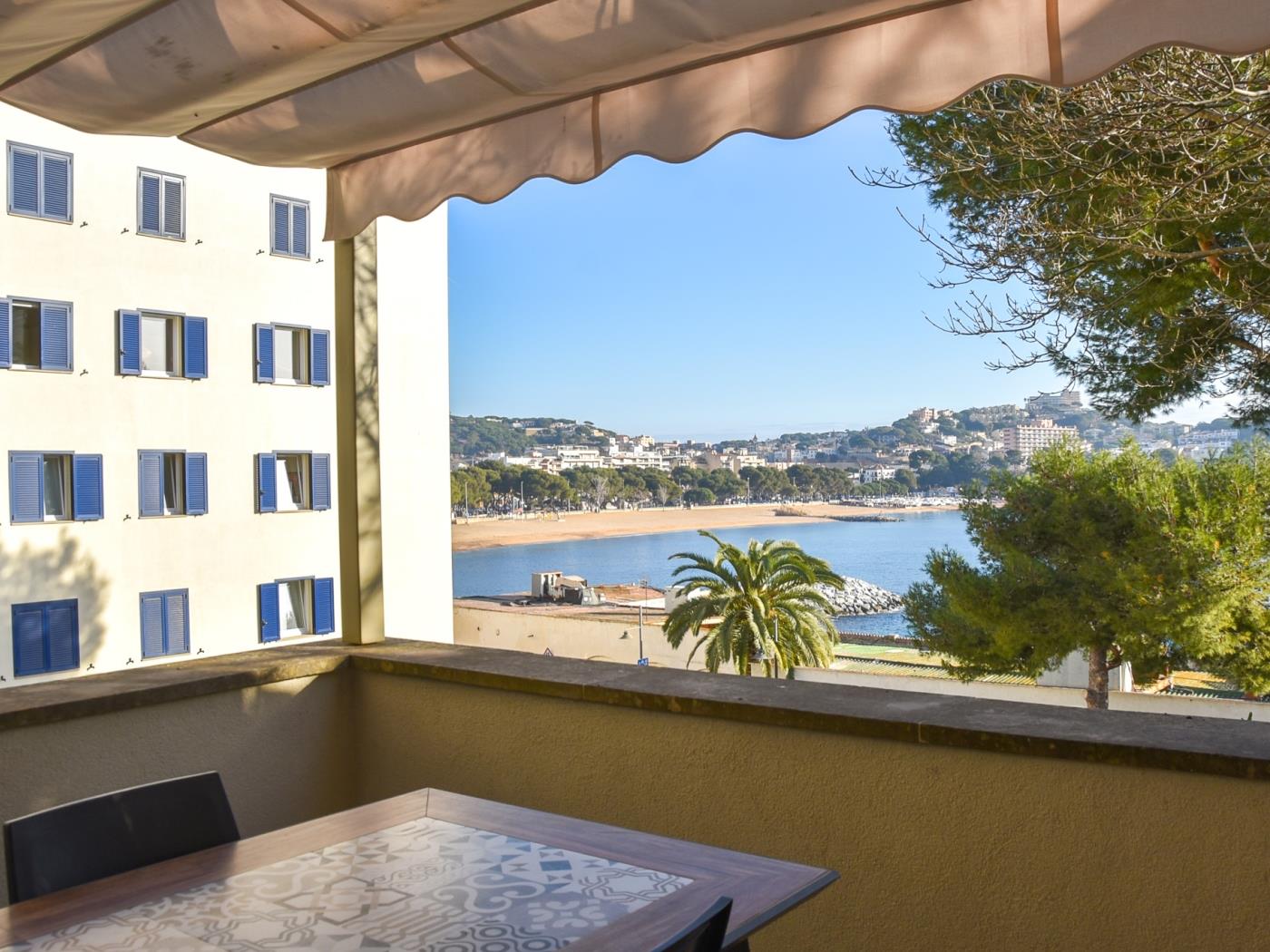 image APARTMENT with FABULOUS TERRACE and sea view in SANT FELIU 14