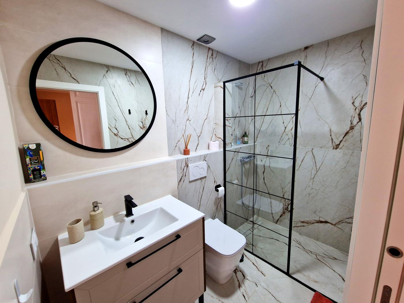 image Elegant apartament a ple centre de St. Feliu 4