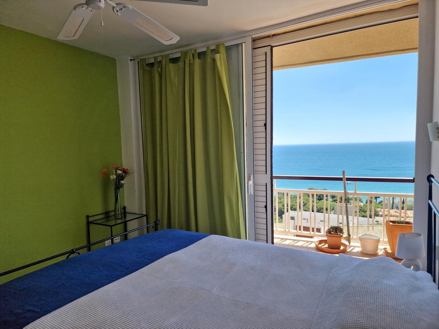 image Apartamento con vistas increíbles y piscina comunitaria 14
