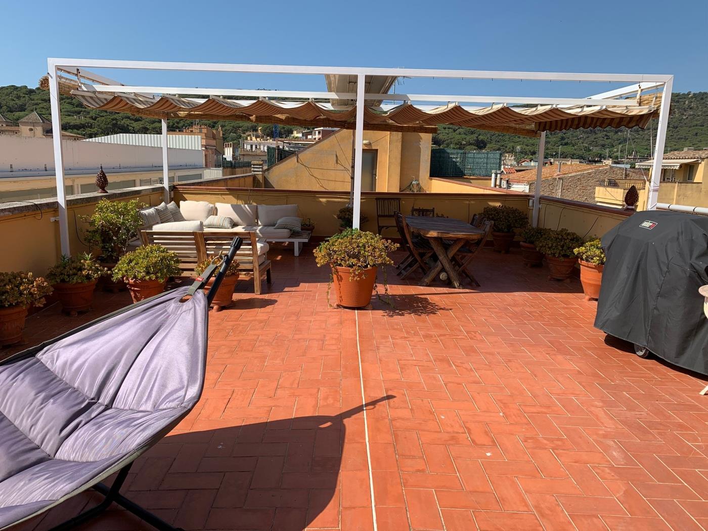 image Acogedora casa en Sant Feliu con una gran terraza. 15